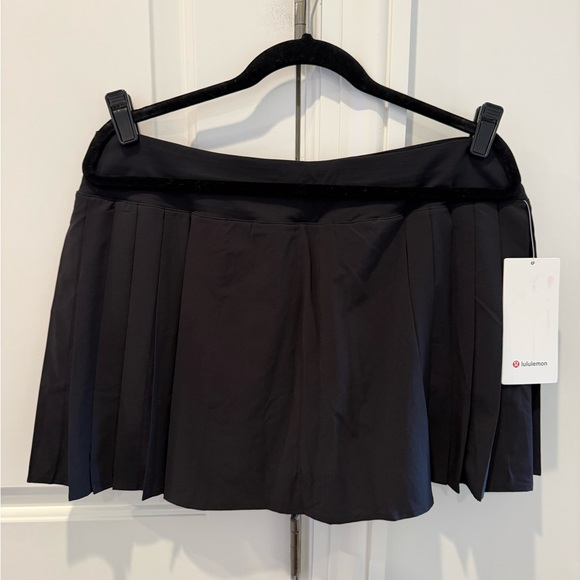 lululemon athletica Dresses & Skirts - Lululemon Side-Pleat High-Rise Tennis Skirt Size 14 Black NWT